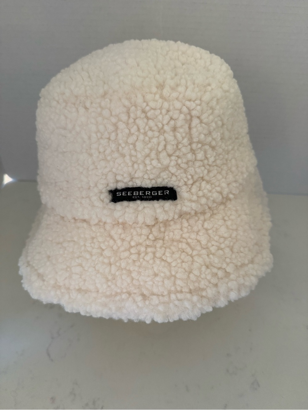 Cream Sherpa Bucket Hat - Cozy Women's Accessory